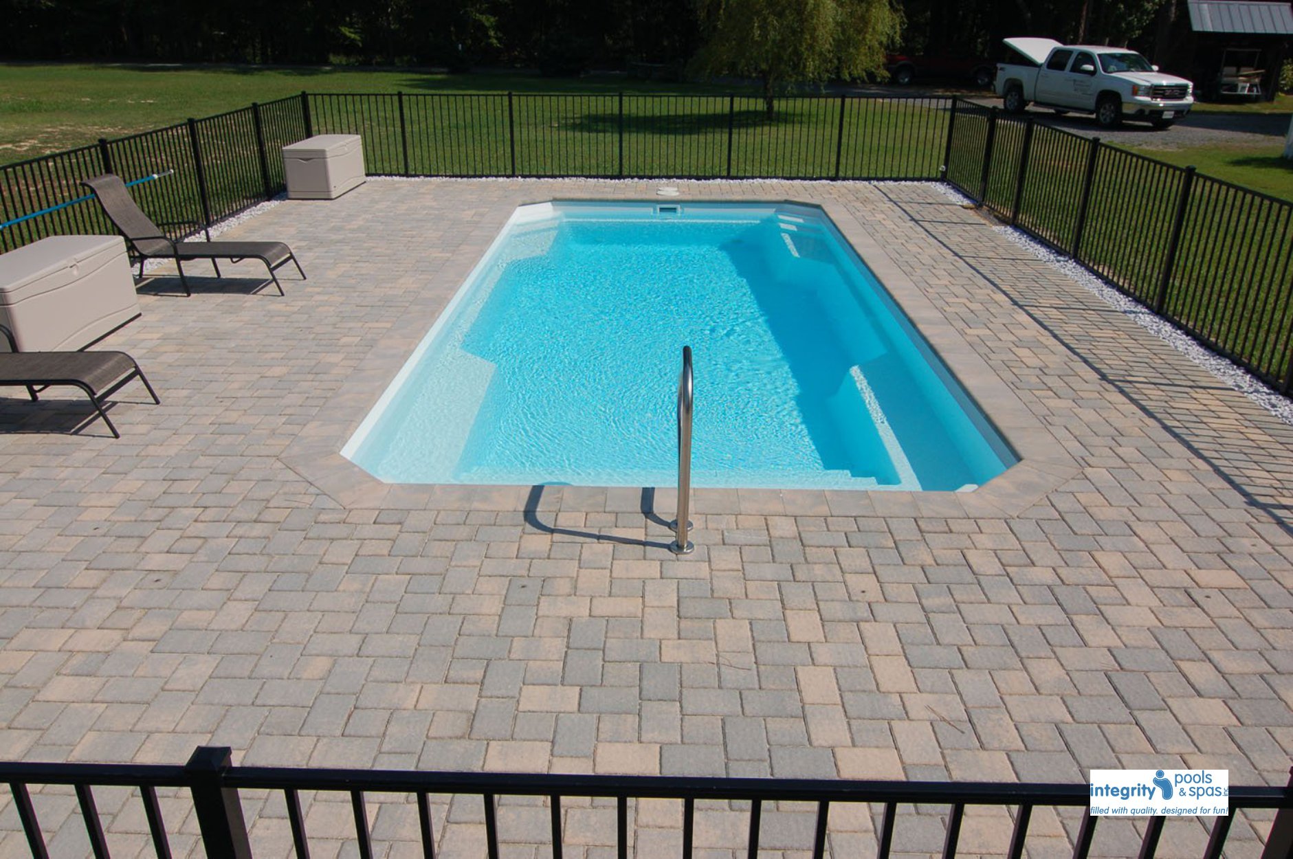 <div class='closebutton' onclick='return hs.close(this)' title='Close'></div><div class='firstH'><img src='images/logo-white-small.png'></div><h1>Rendezvous</h1><p>The Rendezvous in-ground fiberglass pool by Riviera Fiberglass Pools Offered by Fun and Fit Pools and Spas (Photo #002).<p>Available Sizes:</p><ul><li>35' 1'' x 13' 9''</li><li>29' x 13' 9''</li><li>23' x 11' 8''</li></ul></p><div class='getSocial'><h1>Share</h1><p class='photoBy'>Photo by Fun and Fit Pools and Spas</p><iframe src='http://www.facebook.com/plugins/like.php?href=http%3A%2F%2Ffunandfitpools.com%2Fimages%2Fgalleries%2Fin-ground-pools%2Frendezvous%2Fwm%2F002.jpg&send=false&layout=button_count&width=100&show_faces=false&action=like&colorscheme=light&font&height=21' scrolling='no' frameborder='0' style='border:none; overflow:hidden; width:100px; height:21px;' allowTransparency='true'></iframe><br><a href='http://pinterest.com/pin/create/button/?url=http%3A%2F%2Fwww.funandfitpools.com&media=http%3A%2F%2Fwww.funandfitpools.com%2Fimages%2Fgalleries%2Fin-ground-pools%2Frendezvous%2Fwm%2F002.jpg&description=Pools' data-pin-do='buttonPin' data-pin-config=\'above\'><img src='http://assets.pinterest.com/images/pidgets/pin_it_button.png' /></a><br></div>